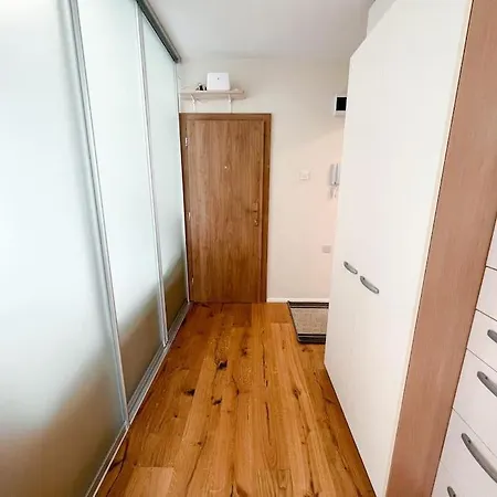 Apartma Natasa * Jagodje