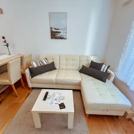 Apartment Apartma Natasa Izola Jagodje